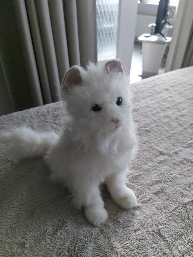 Zielige witte ForReal poes, Ophalen of Verzenden