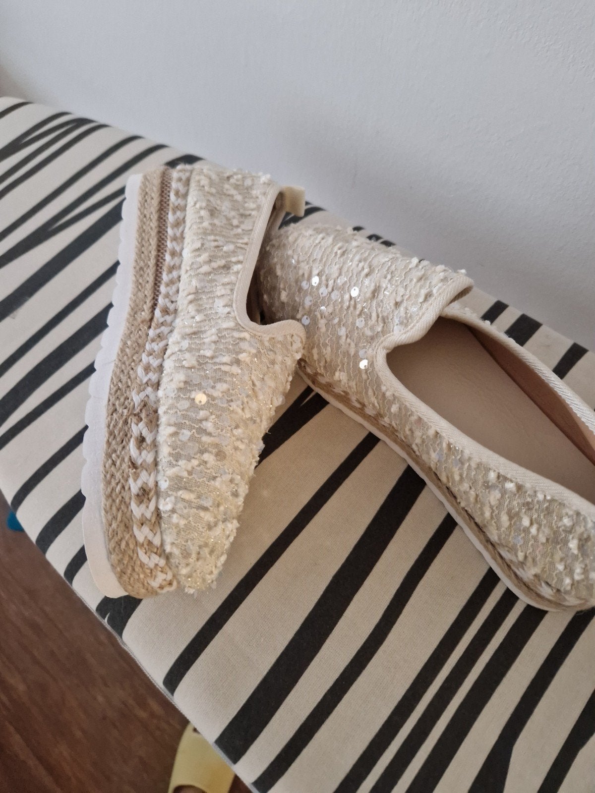 Dames schoenen nieuw, Kleding | Dames, Schoenen, Ophalen, Nieuw, Wit, Sneakers of Gympen
