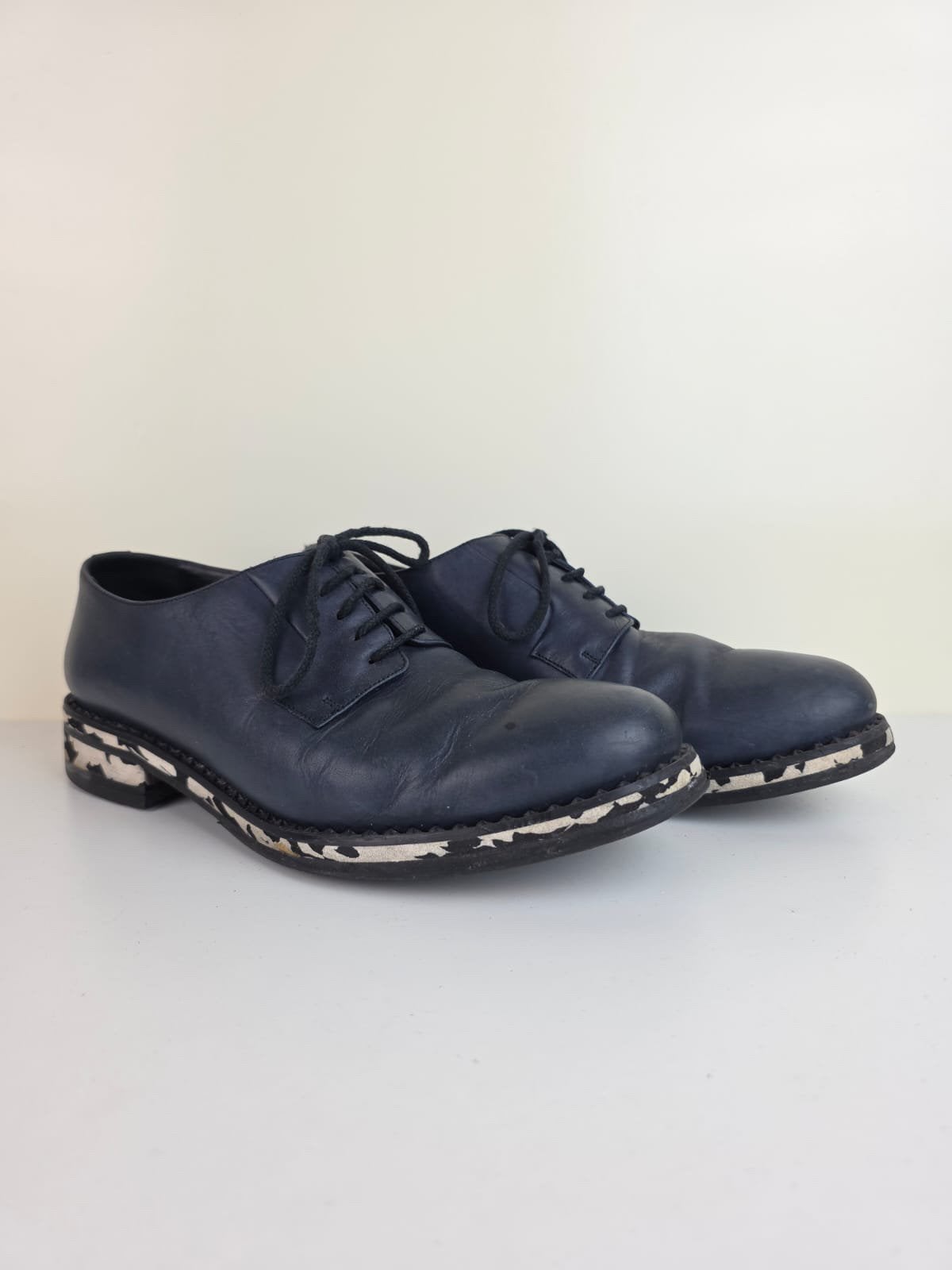 JIMMY CHOO Blue Leather Lace Up Dress Shoes Avant Garde 40, Kleding | Heren, Loafers, Blauw, Ophalen of Verzenden, Gedragen
