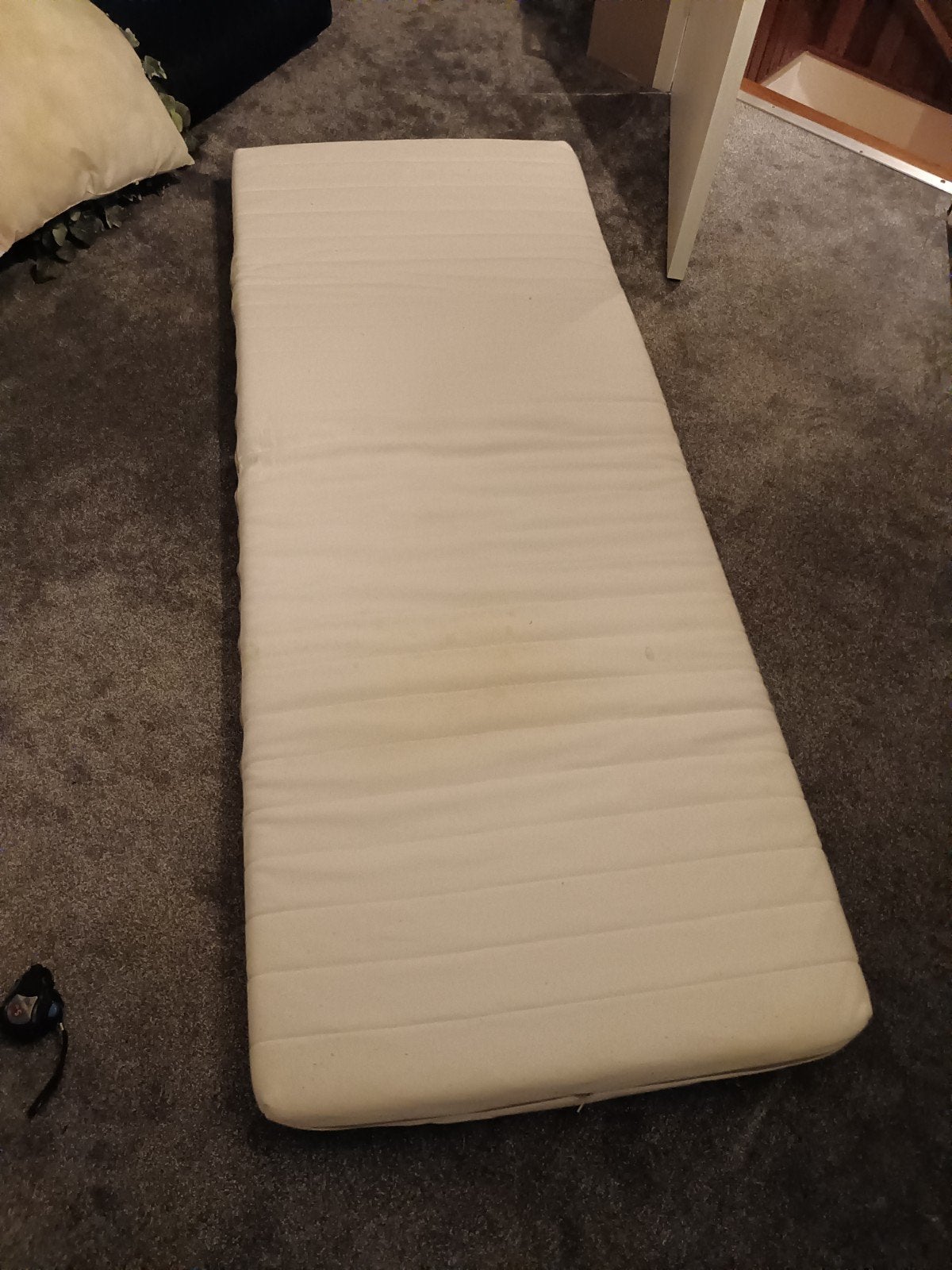 IKEA Matras 200x80 cm met uitwisbare hoes, zo goed als nieuw, Ophalen, Eenpersoons, Zo goed als nieuw, 80 cm