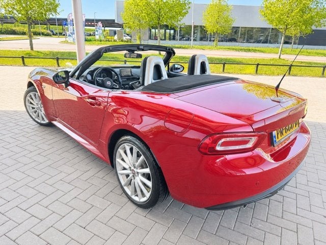 Fiat 124 Spider 1.4 MULTI AIR TURBO LUSSO CABRIOLET, 1025 kg, Achterwielaandrijving, 4 cilinders, Cabriolet