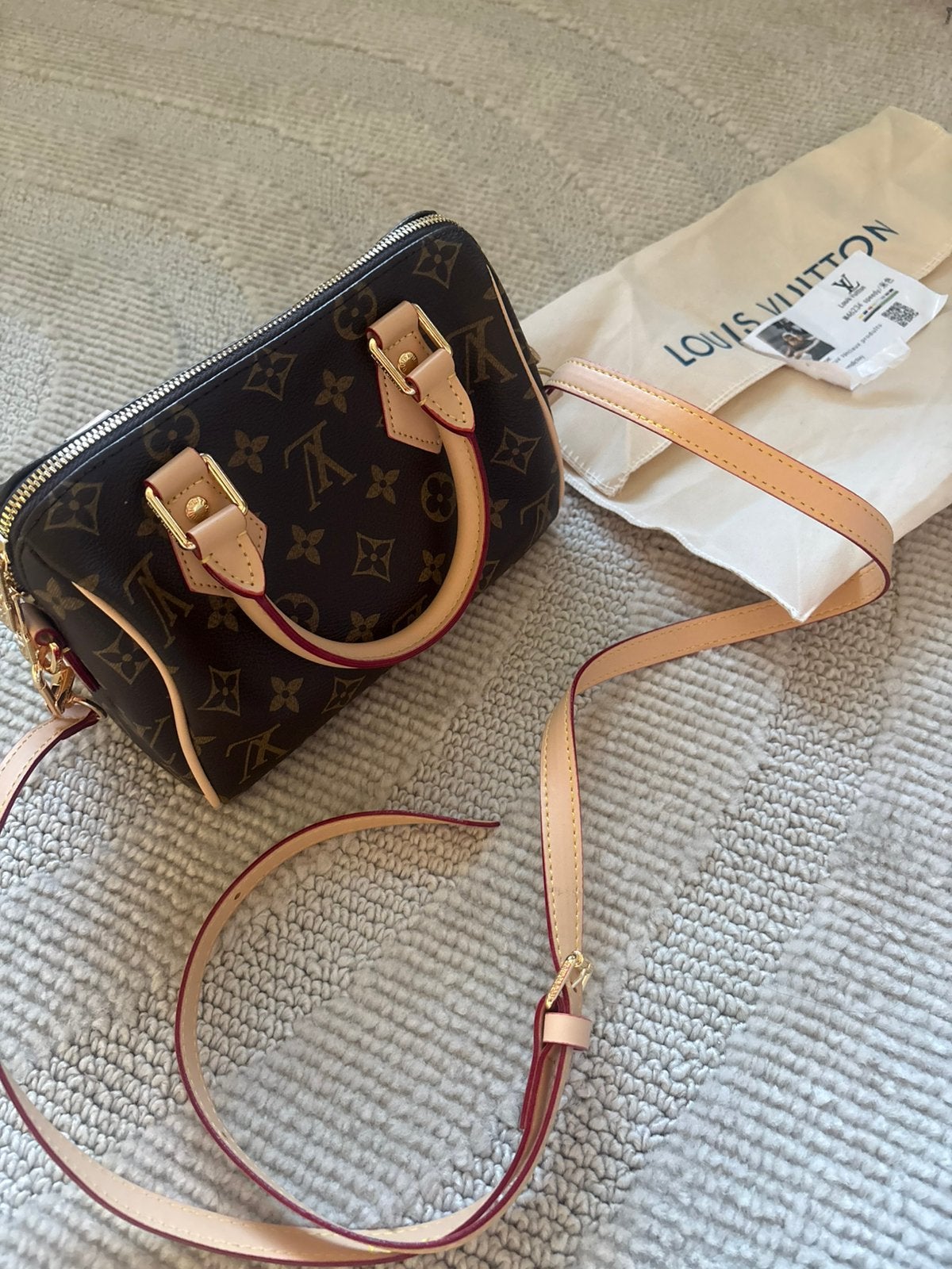 Lv tas, Ophalen of Verzenden, Nieuw, Bruin, Schoudertasje