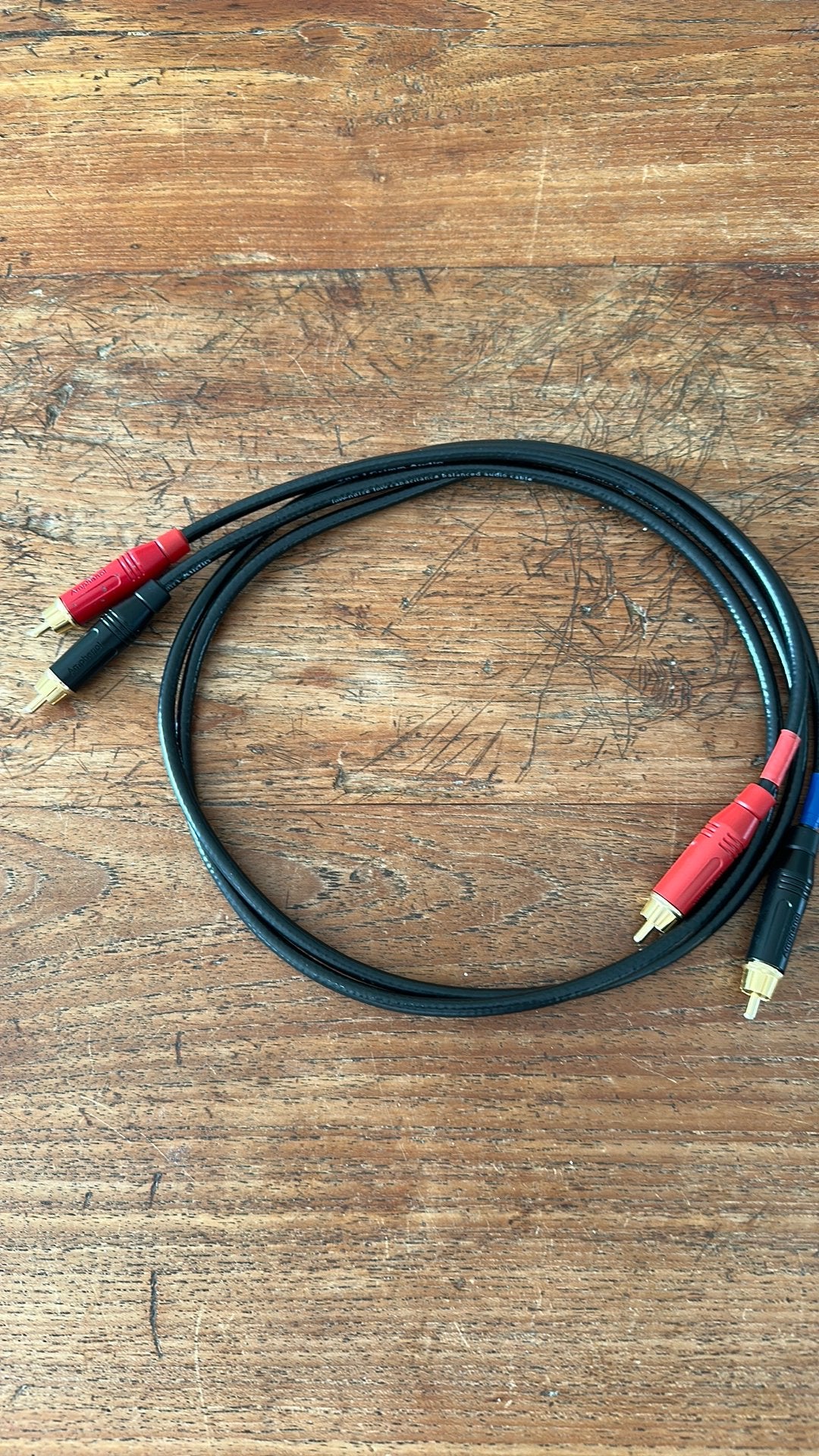 Grimm TPR interlink met Amphenol RCA 1 mtr, Ophalen of Verzenden, Zo goed als nieuw, Minder dan 2 meter, Interlink-kabel
