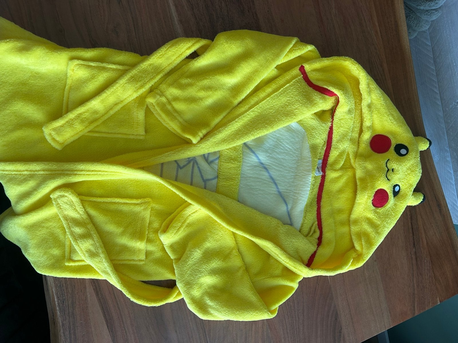 Polemon Pikachu badjas maat 128-  7/8 jaar, Ophalen of Verzenden, Gebruikt, Jongen of Meisje, Nacht- of Onderkleding