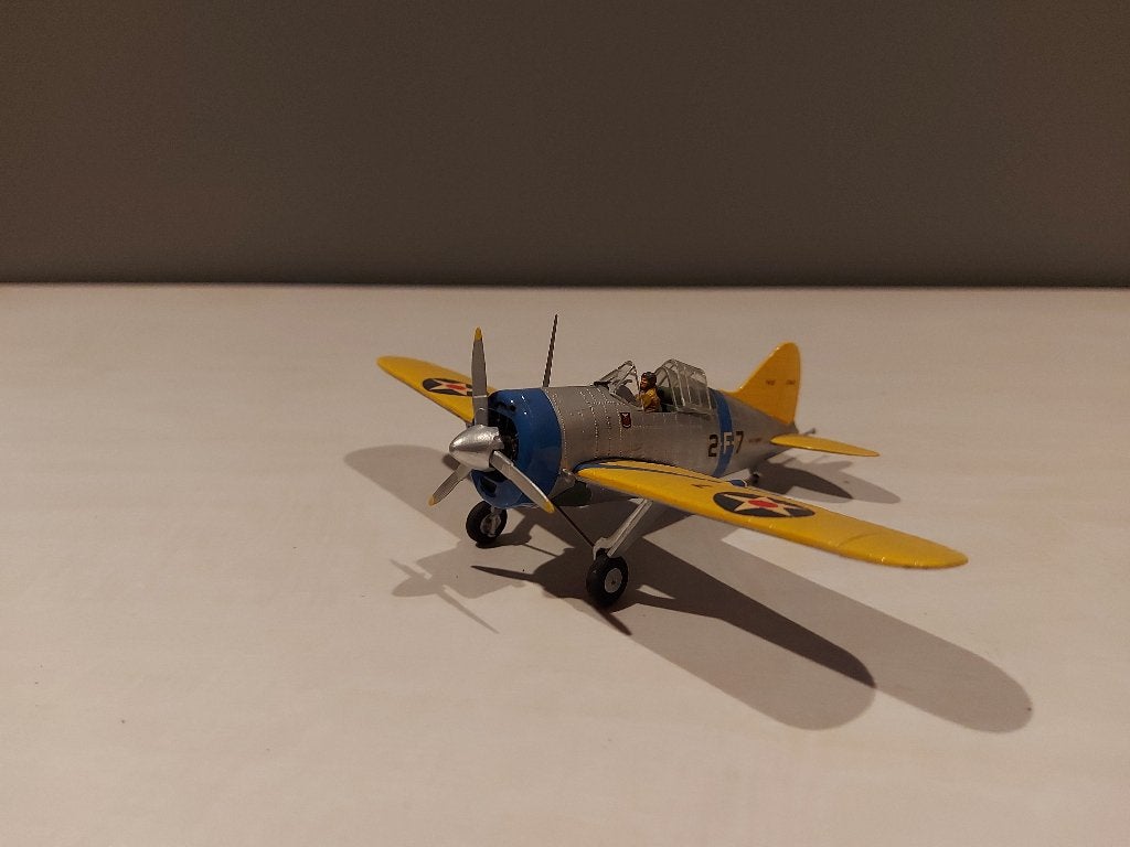 Plastic model van een Brewster F2A Buffalo schaal 1/72 (M68), Ophalen of Verzenden, Gebruikt, Schaalmodel
