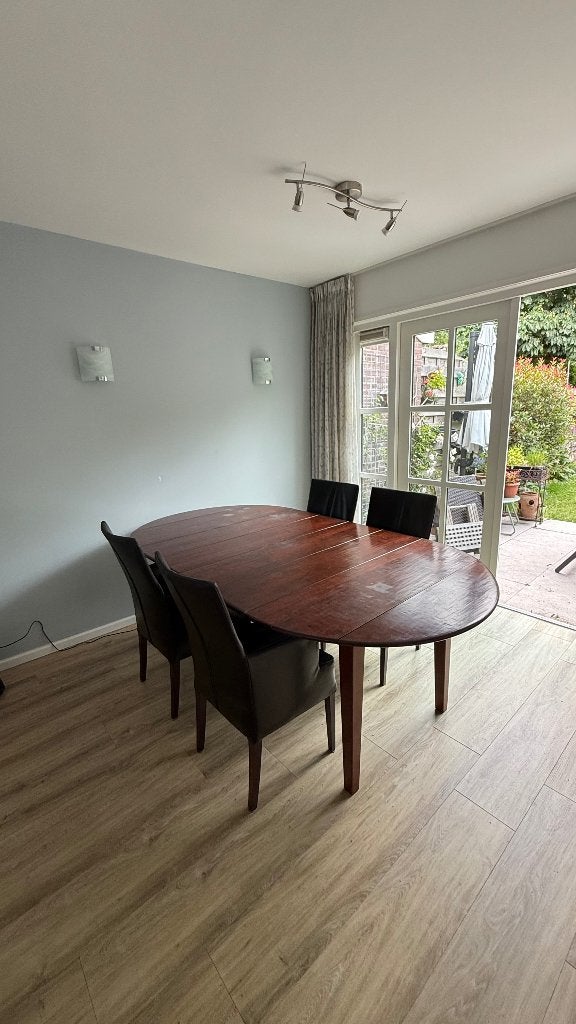 Ovale Franse kersenhouten eettafel + 4 leren stoelen, Ophalen, Gebruikt, 100 tot 150 cm, 200 cm of meer