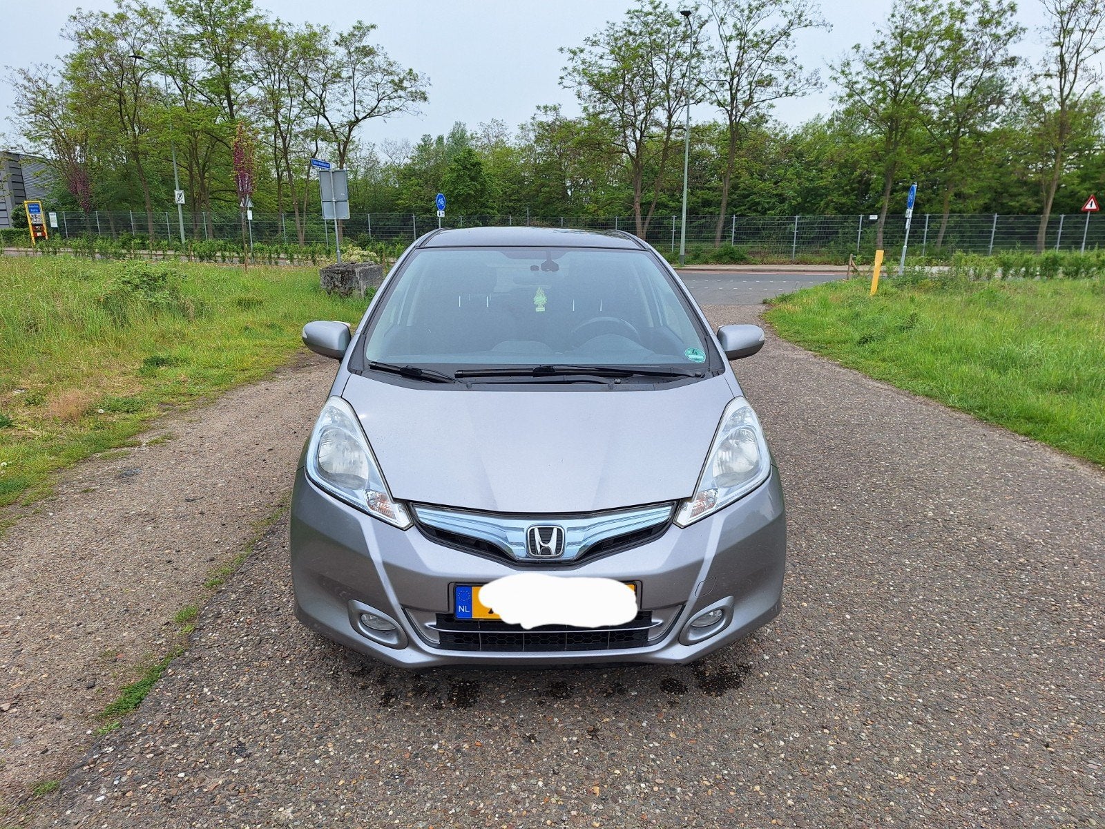Honda Jazz 1.4 I-vtec 102pk CVT 2011 Grijs, 4 cilinders, 49 €/maand, Origineel Nederlands, 22 km/l