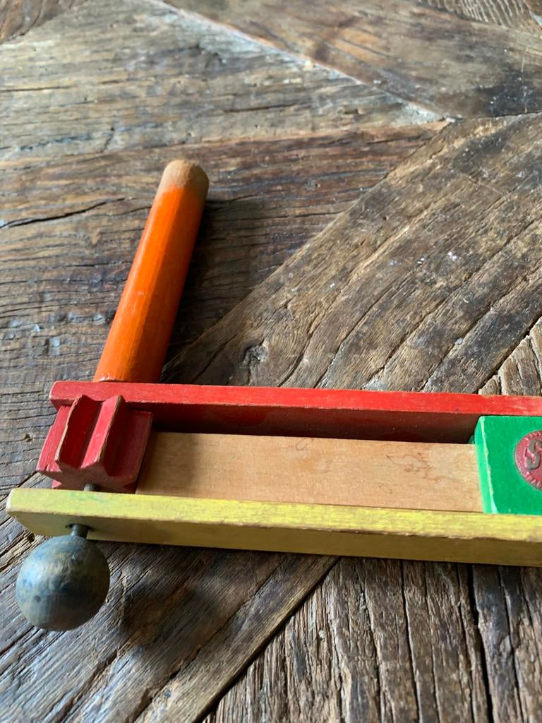 Antieke houten ratelaar - Kleurrijk speelgoed met S10-logo, Ophalen of Verzenden