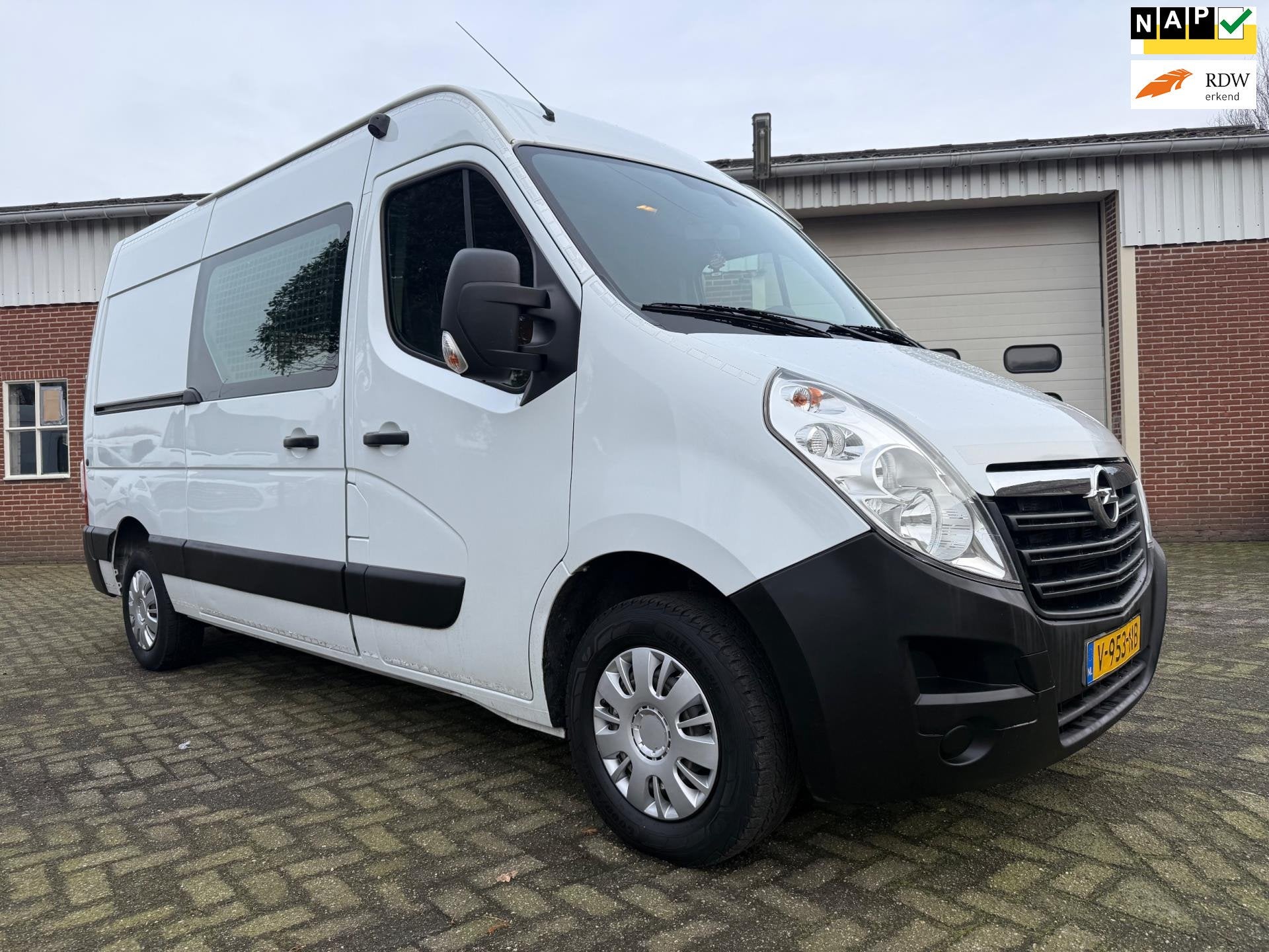 Opel Movano 2.3 CDTI BiTurbo L2H2 170PK automaat camera euro, Gebruikt, Euro 6, 4 cilinders, 2500 kg