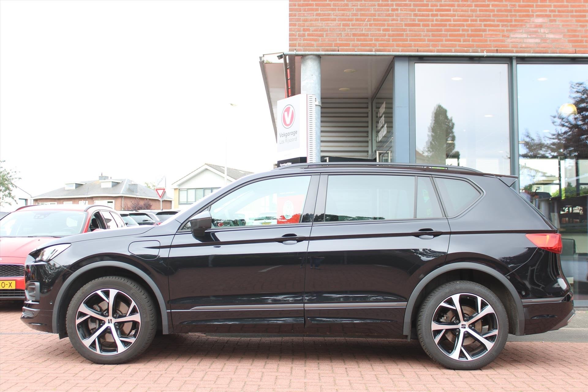 SEAT Tarraco 1.5 TSI PHEV *FR Business* | Carplay | 360 Came, Auto's, Automaat, Dealer onderhouden, 4 cilinders, 150 pk