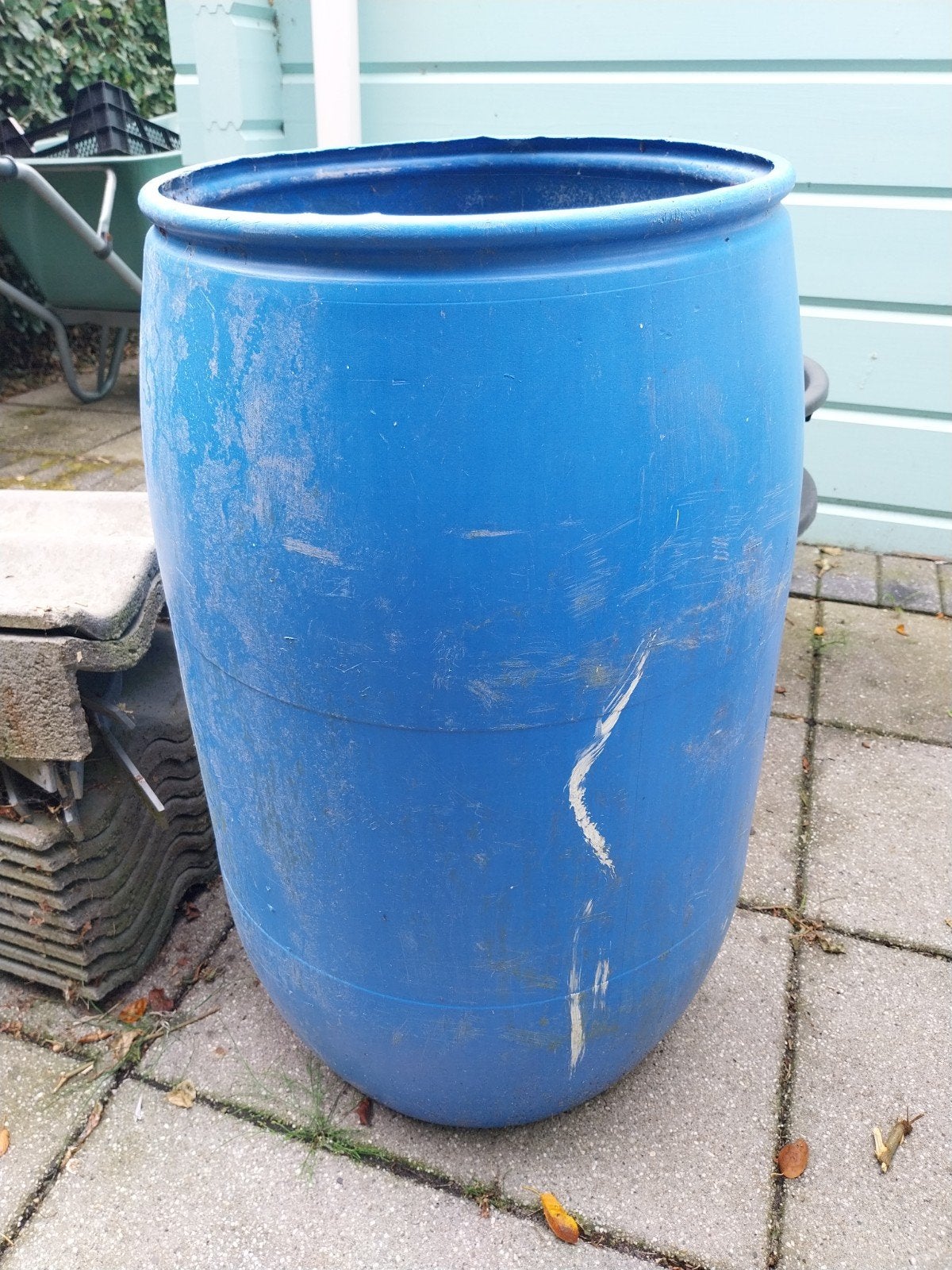 gratis regenton ong. 150 liter, Tuin en Terras, 150 liter of meer, Ophalen, Gebruikt, Kunststof