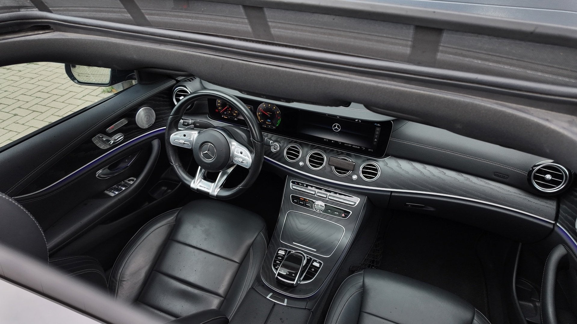 Mercedes-Benz E-klasse 300 de AMG HUD-BURMESTER-MEMORY-PANO-, Auto's, Dealer onderhouden, Achterwielaandrijving, Gebruikt, 4 cilinders