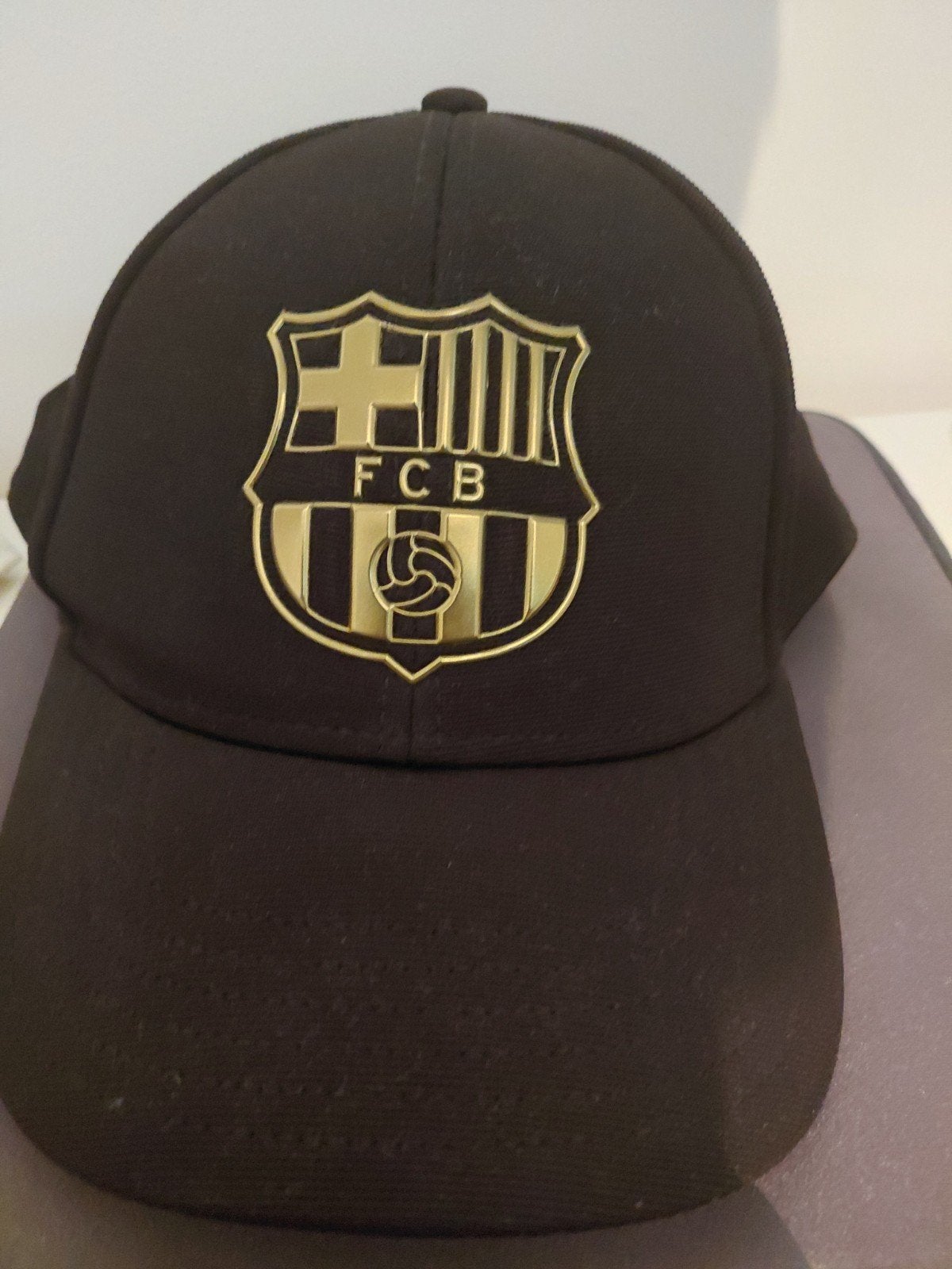 FC Barcelona Pet - Zwart met Gouden Logo, Nieuw, Pet, FC Barcelona, One size fits all