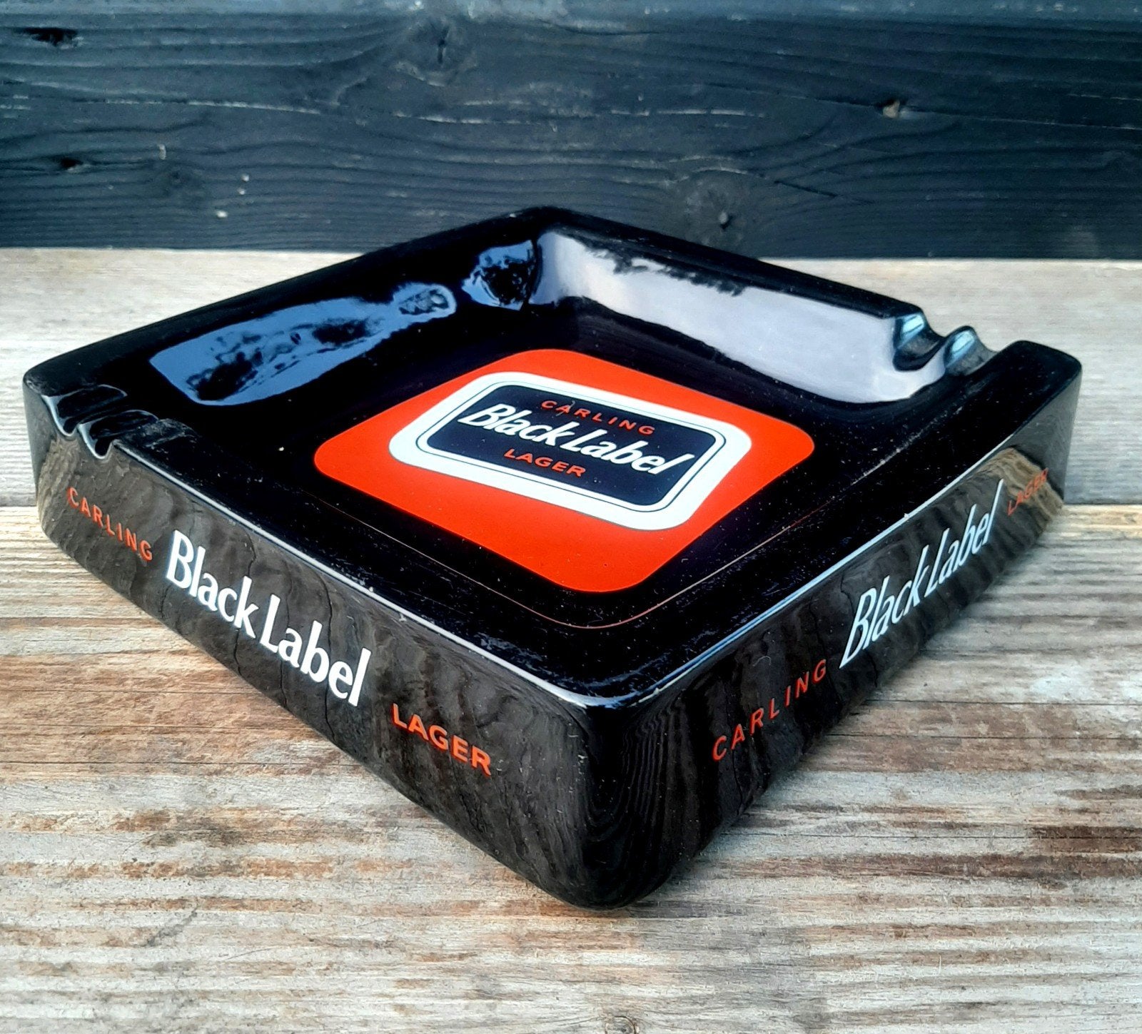 Black Label - Vintage Asbak - (Carling Lager), Ophalen of Verzenden, Zo goed als nieuw, Asbak