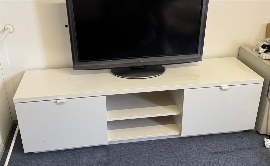IKEA BYÅS TV-meubel, Huis en Inrichting, Kasten | Televisiemeubels, Ophalen, Kunststof, Gebruikt, 150 tot 200 cm