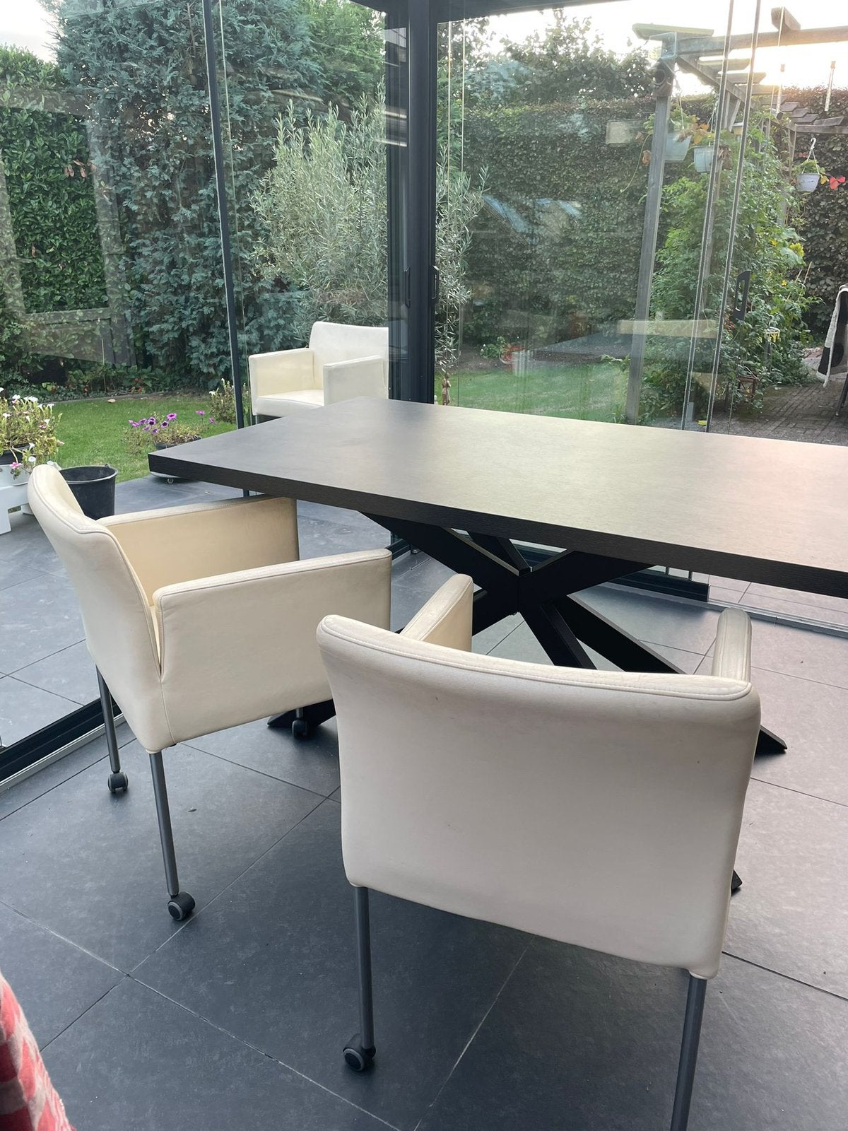 Prachtige eethoek met stoelen van “Gelderland groep”., Ophalen, Gebruikt, Modern-vintage, 4 tot 6 stoelen