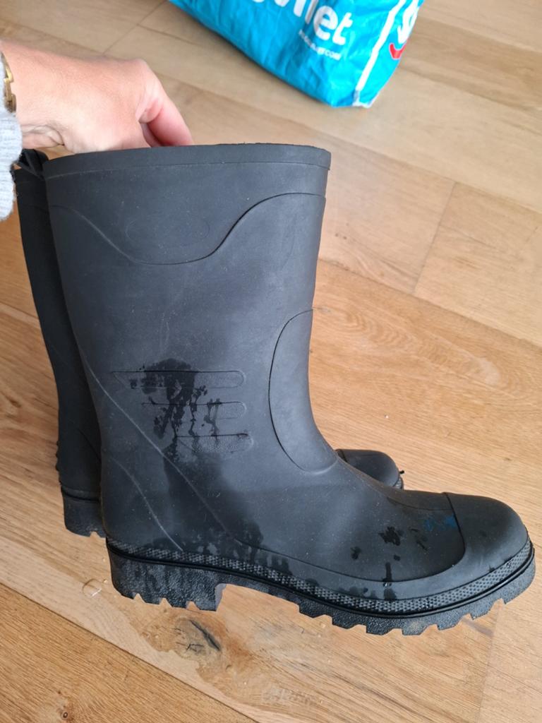 Zwarte regenlaarzen - Maat 45, Kleding | Dames, Schoenen, Zwart, Ophalen of Verzenden, Regenlaarzen, Florabest