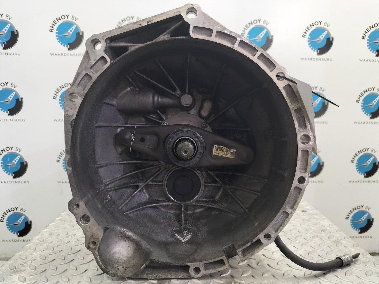 BMW 1 SERIES E88 120D Cabrio TRANSMISSIE / VERSNELLINGSBAK 2, Ophalen of Verzenden, Gebruikt, Stiba lid