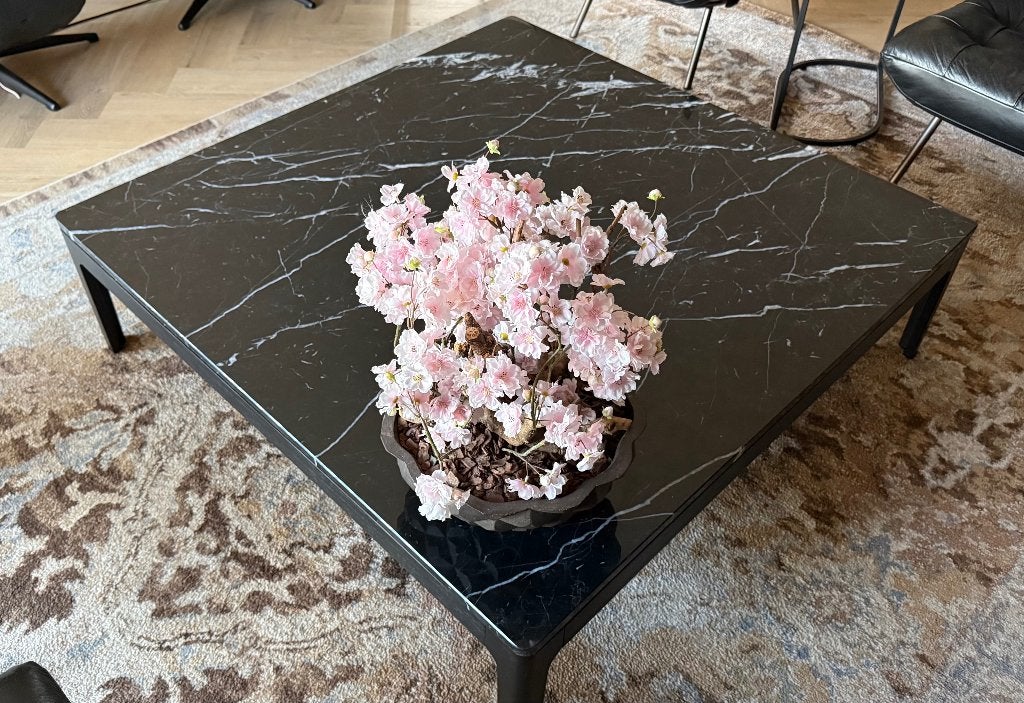 Zwart Marmer Salontafel met Eiken Onderstel, Ophalen of Verzenden, Zo goed als nieuw, Hotel Chic, Eikenhout
