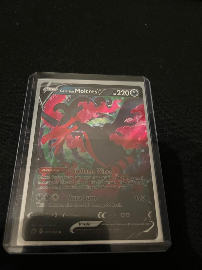 Galarian Moltres V Pokémon Kaart - Zo goed als nieuw, Ophalen, Zo goed als nieuw, Losse kaart, Foil
