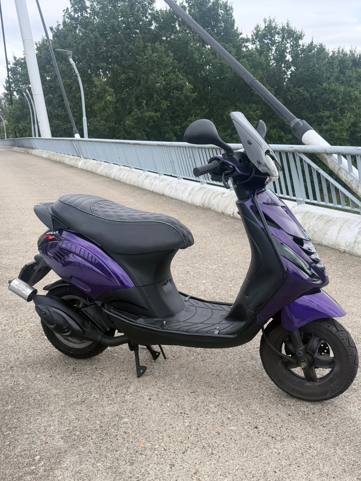Piaggio zip SP 70cc 2takt - Brom kenteken, Tweetakt, Maximaal 45 km/u, Ophalen of Verzenden, Zo goed als nieuw