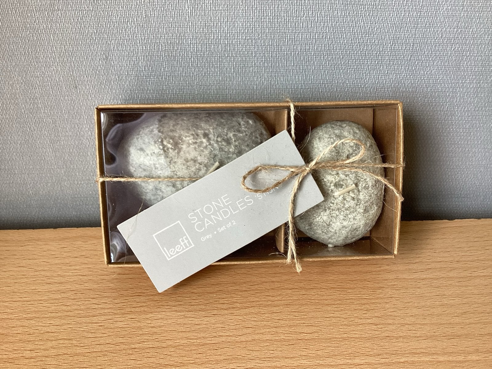 Leeff Stone Candles - Set van 2 (Nieuw), LEEFF, Ophalen of Verzenden, Grijs, Kaars
