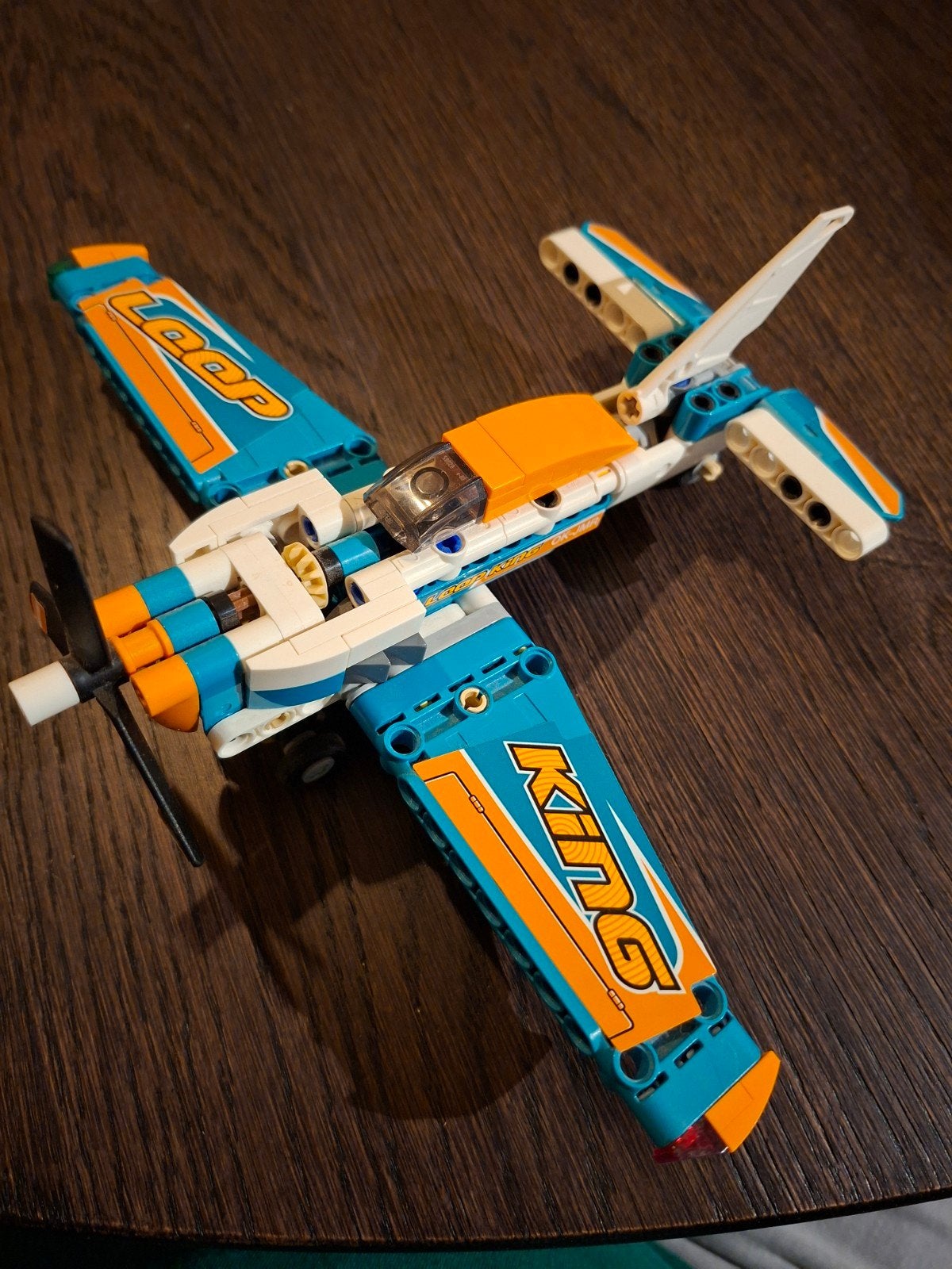 Lego technic 2 in 1 racevliegtuig 42117