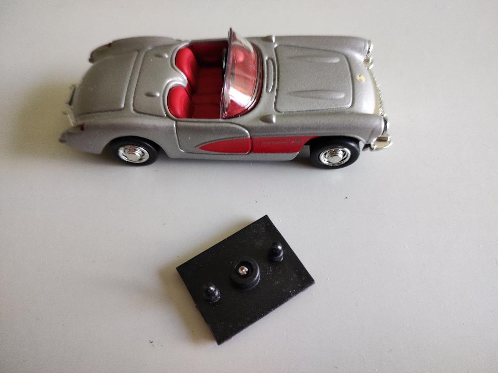 Modelauto Chevrolet Corvette Cabriolet '57, Ophalen of Verzenden, Zo goed als nieuw, Auto, Overige merken