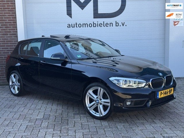 BMW 1-serie 118i High Executive Sport-Schuifdak-LED-Automaat, Gebruikt, Zwart, Bedrijf, 650 kg