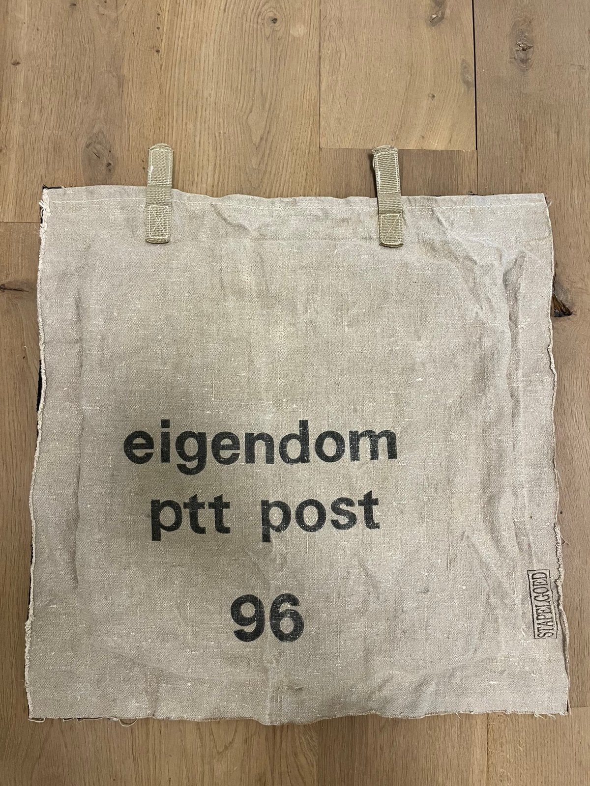 Sierkussen ptt-post, Ophalen of Verzenden, Zo goed als nieuw, Vierkant