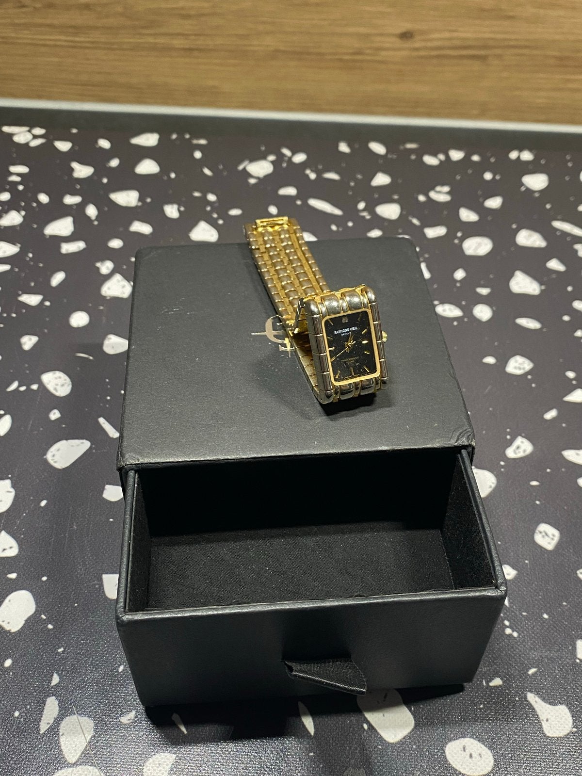 Vintage Raymond Weil dameshorloge - zie beschrijving, Overige merken, Gebruikt, Polshorloge, Ophalen of Verzenden