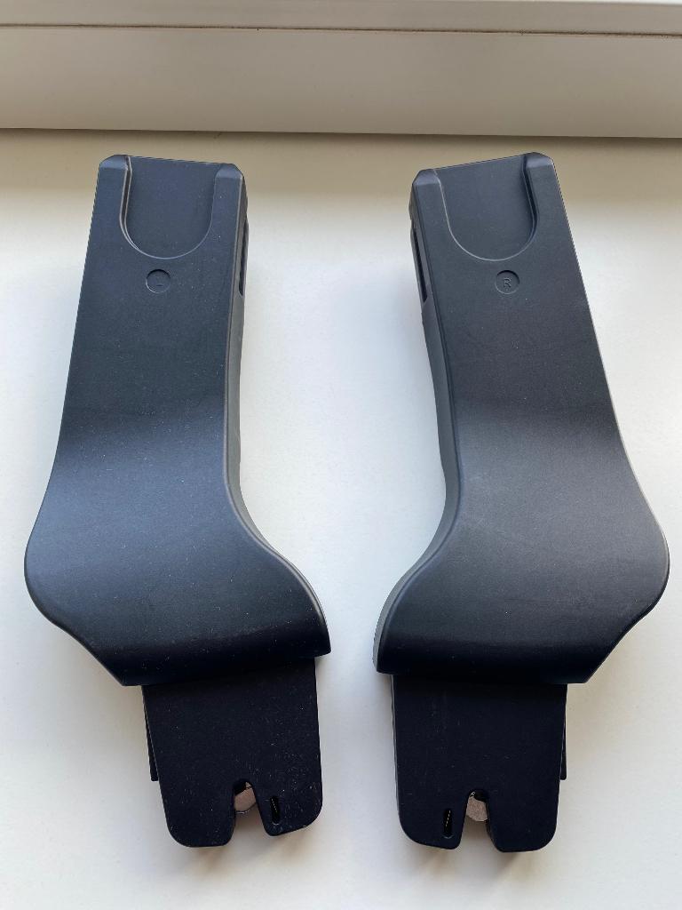 Autostoel adapter Mutsy Evo, Ophalen, Zo goed als nieuw, Combiwagen, Mutsy