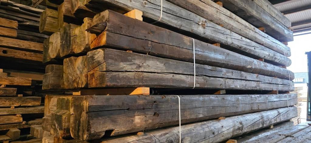 Partij oud grenen balken | 540 x 23x23 | doorleefd & robuust, Doe-het-zelf en Verbouw, Hout en Planken, Gebruikt, Balk, Grenen