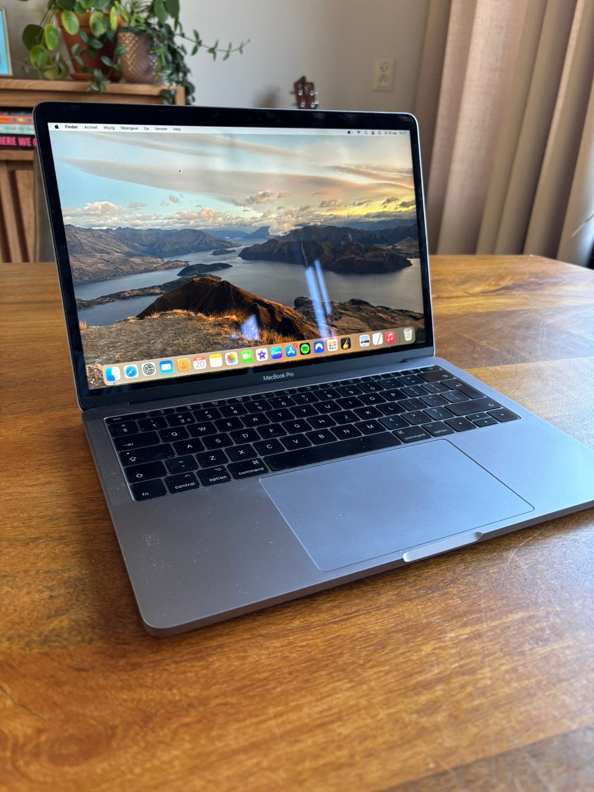 Macbook pro 2017, MacBook Pro, Gebruikt, 2 tot 3 Ghz, Qwerty