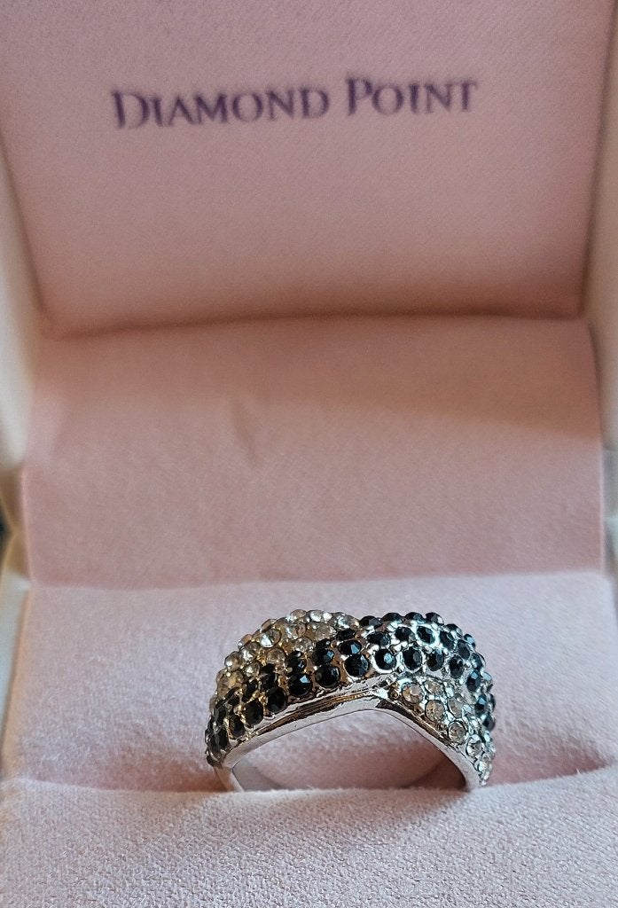 Saffierring maat 17.8mm, Overige materialen, Ut, Nieuw, Ophalen of Verzenden