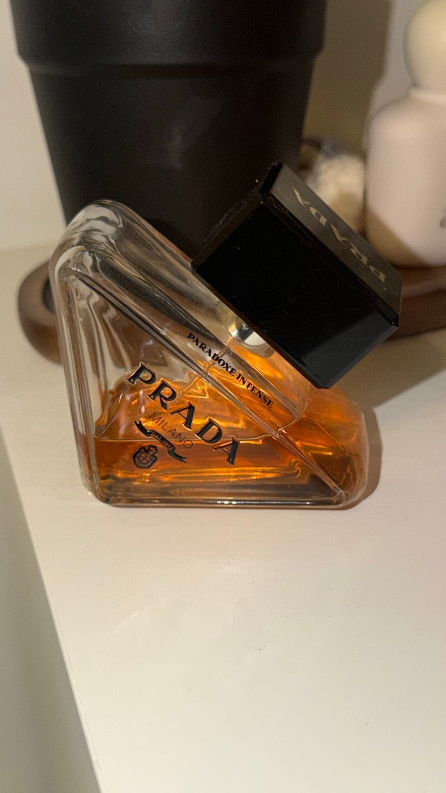 Prada Paradoxe Intense Eau de Parfum 50 ml, Sieraden, Tassen en Uiterlijk, Ophalen of Verzenden, Zo goed als nieuw
