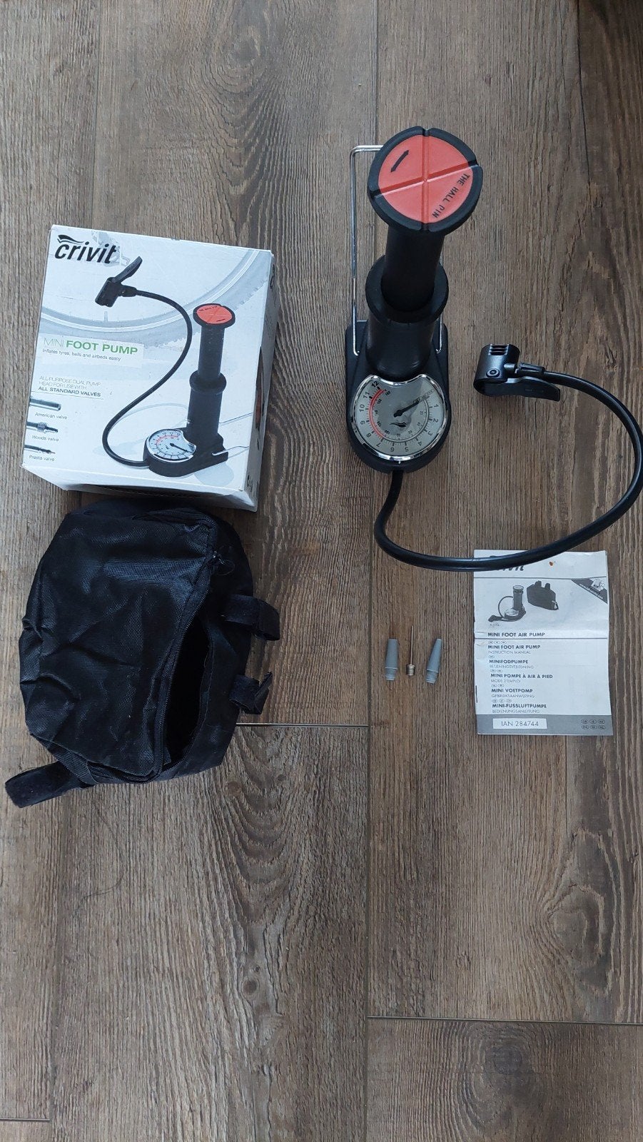 Voetpompje (fiets,auto, bal,waterbed e.d.) + accessoires, Ophalen