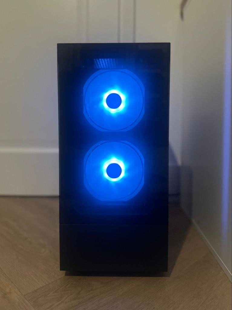 Snelle Game PC – RTX 5060 & Ryzen 5 5500 32GB RAM – 1TB NVMe, Computers en Software, Desktop Pc's, Ophalen of Verzenden, Zo goed als nieuw