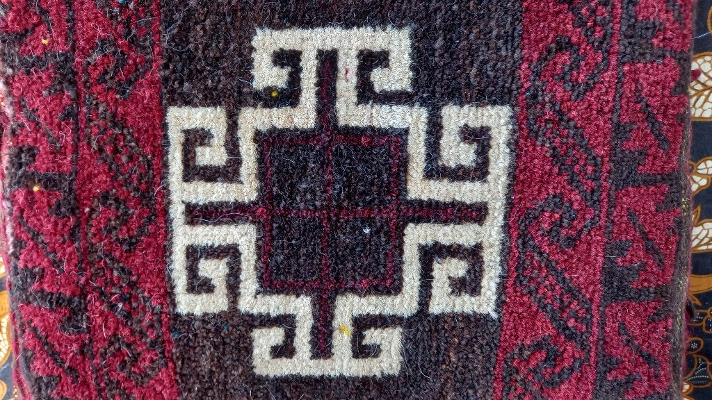 Mooi antiek handgeknoopt Perzisch kussen uit Iran 38-38 cm., Antiek en Kunst, Ophalen of Verzenden