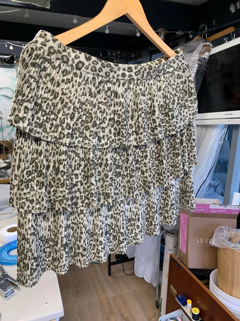 Miss Etam Leopard Print Gelaagde Plissé Rok Maat L, Overige kleuren, Maat 42/44 (L), Ophalen of Verzenden, Zo goed als nieuw
