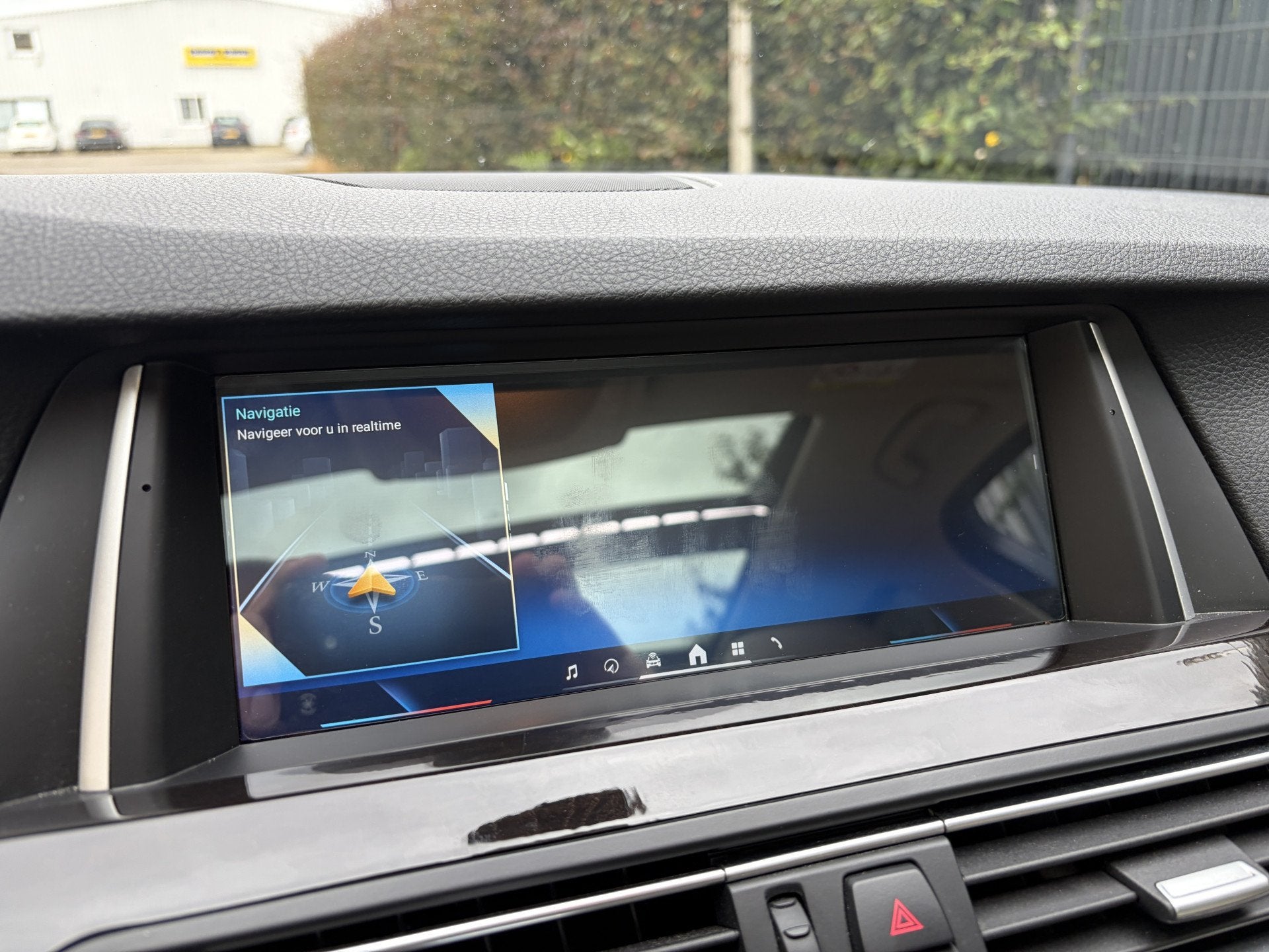 Foto 16 van BMW 5 Serie Touring 520i High Executive / AUTOMAAT / LEER /