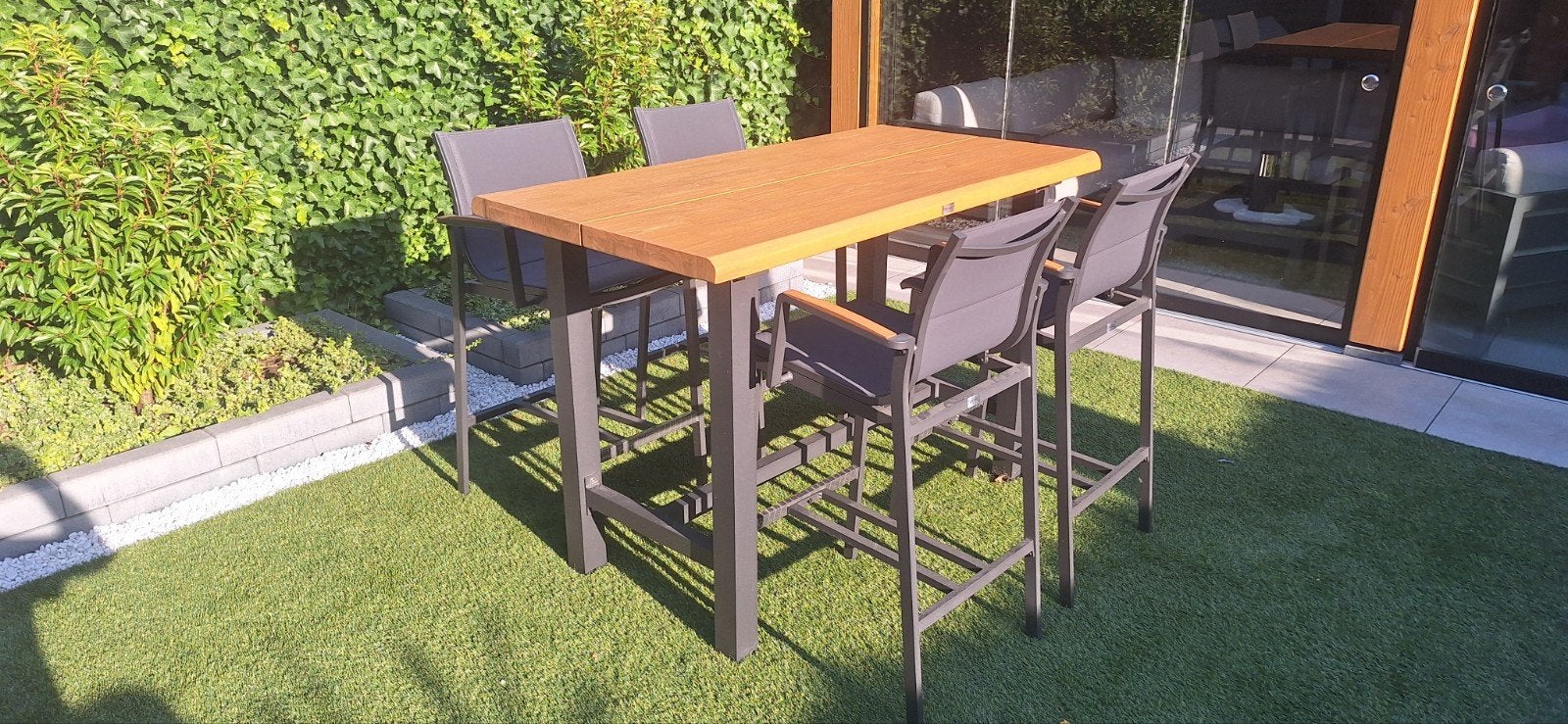 TIERRA OUTDOOR BARSET ADA. 100% NIEUWSTAAT!!!, Tuin en Terras, Ophalen, Zo goed als nieuw, 4 zitplaatsen