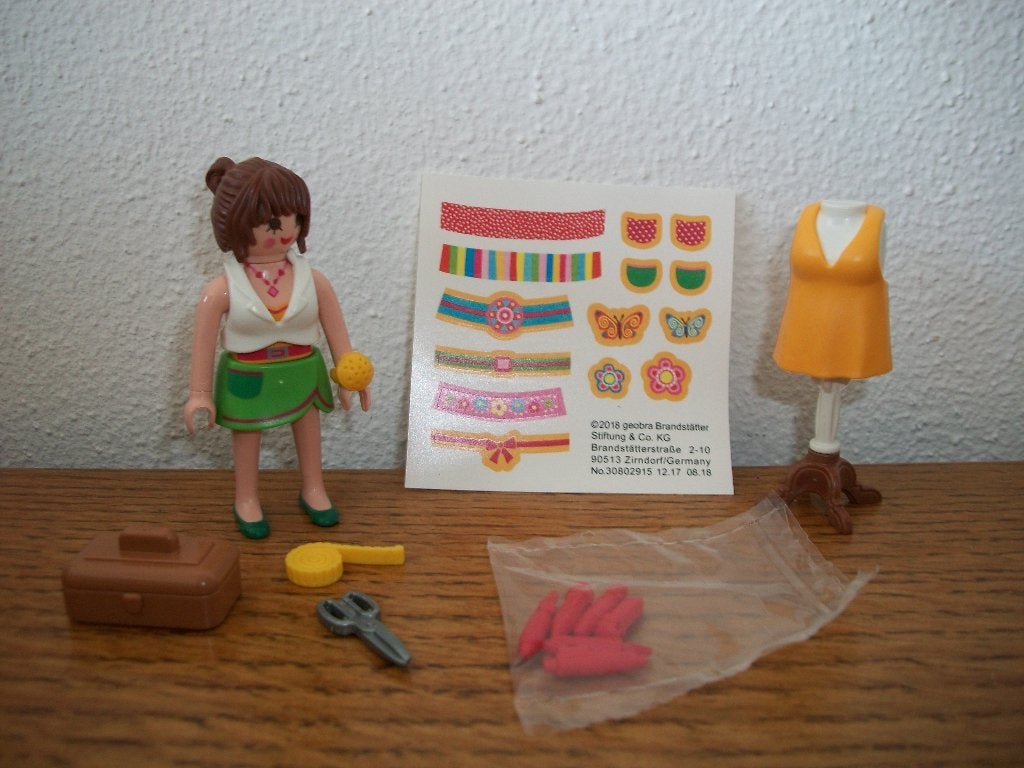 Naaister / modeontwerpster, Ophalen of Verzenden, Nieuw, Complete set, Figuren