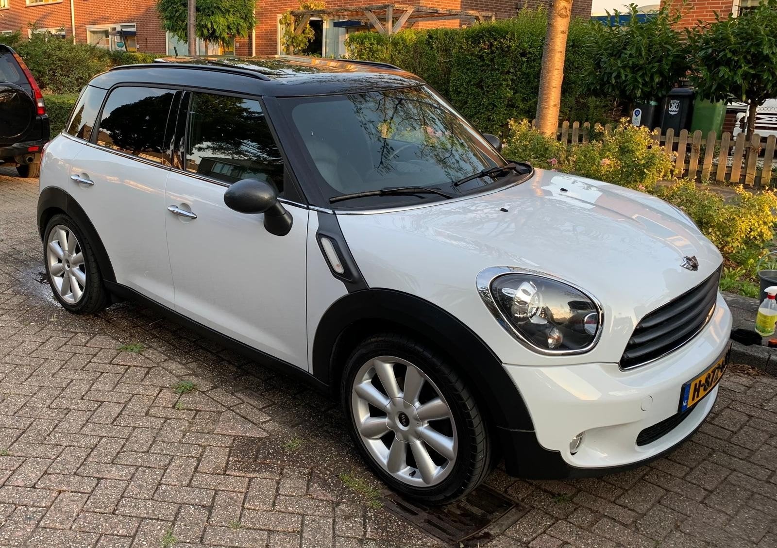 Mini Countryman 1.6 Cooper 2012 Motorrevisie uitgevoerd!, Auto's, Mini, Voorwielaandrijving, 4 stoelen, Particulier, SUV of Terreinwagen