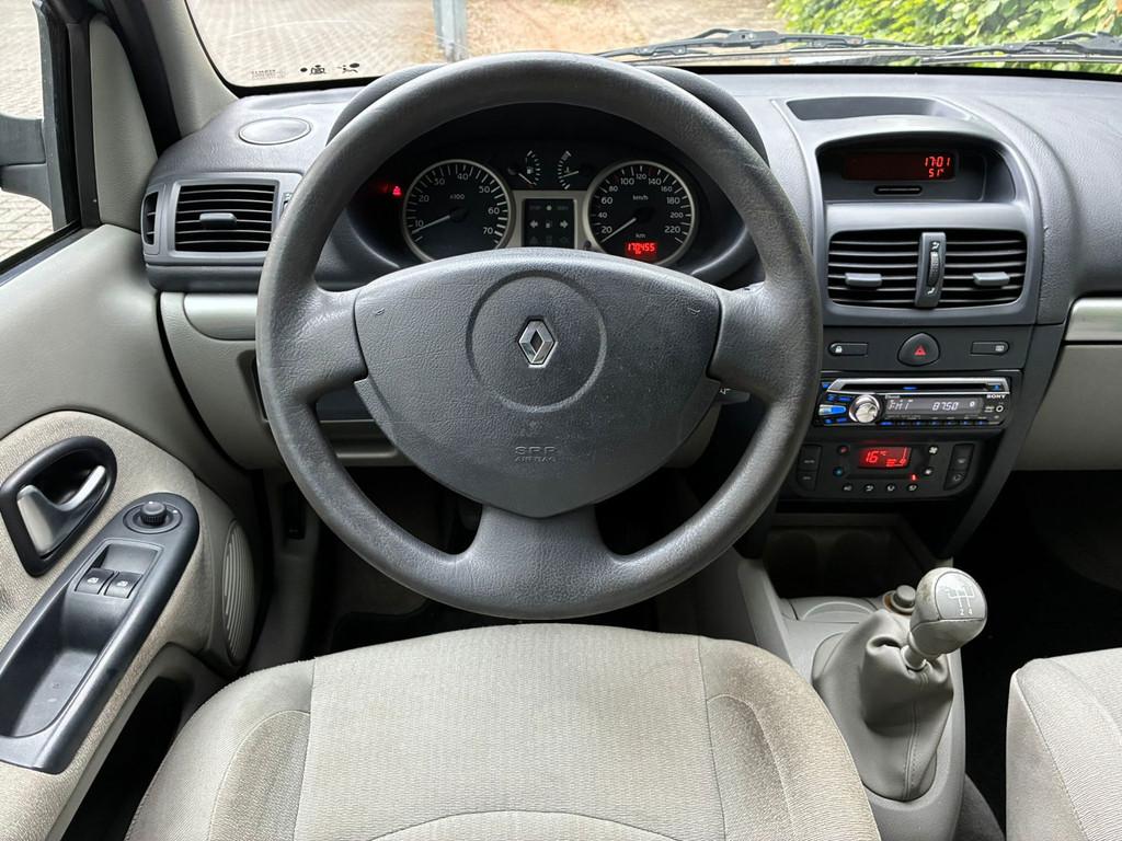 Renault Clio 1.6i 16V Dynamique I Airco I Bluetooth, Auto's, Renault, Voorwielaandrijving, 990 kg, Handgeschakeld, 107 pk