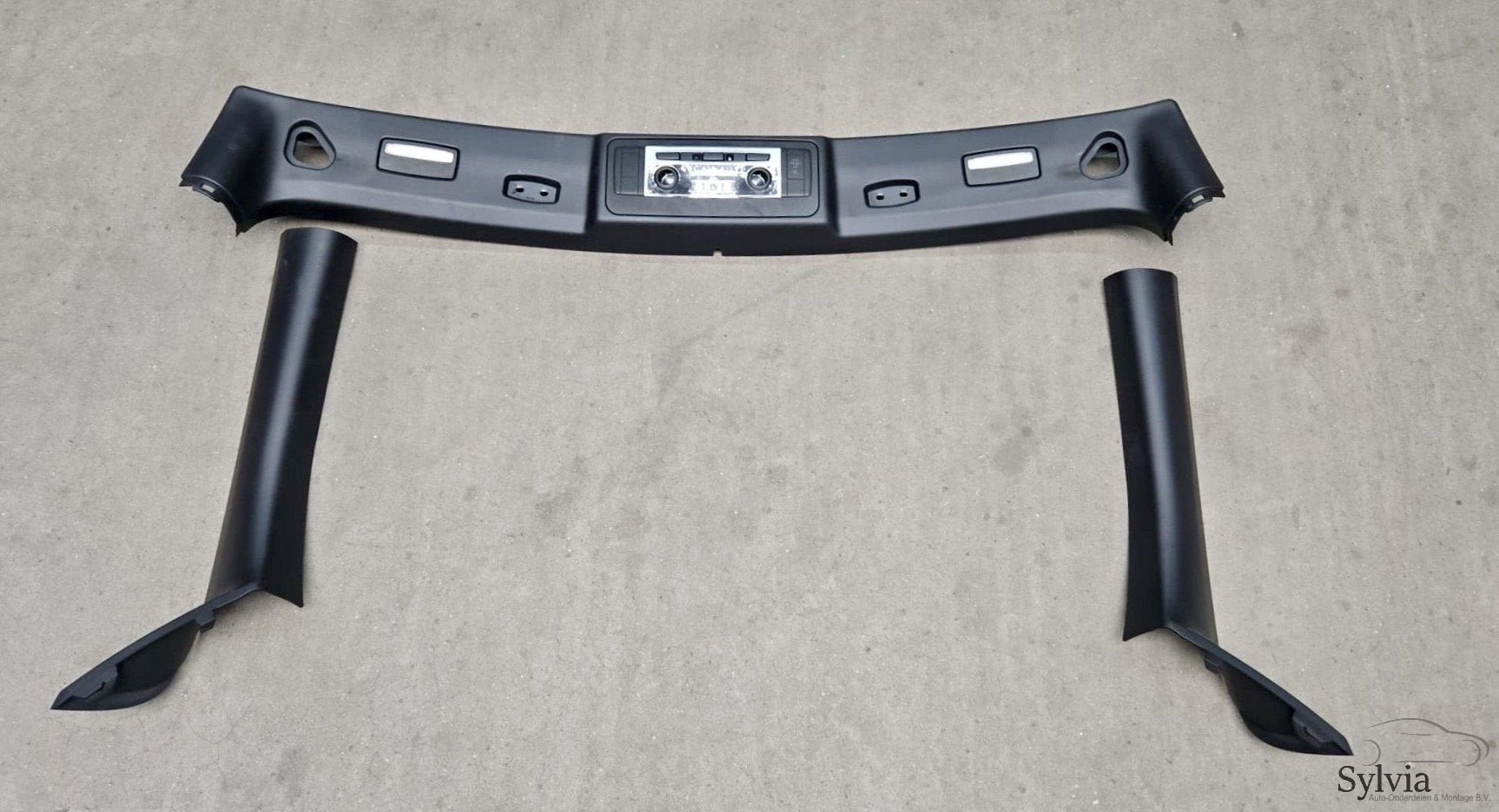 Stijlbekleding voorruit boven en A stijl BMW 1 serie E88 514, Auto-onderdelen, Interieur en Bekleding, Gebruikt, -, -, Ophalen of Verzenden