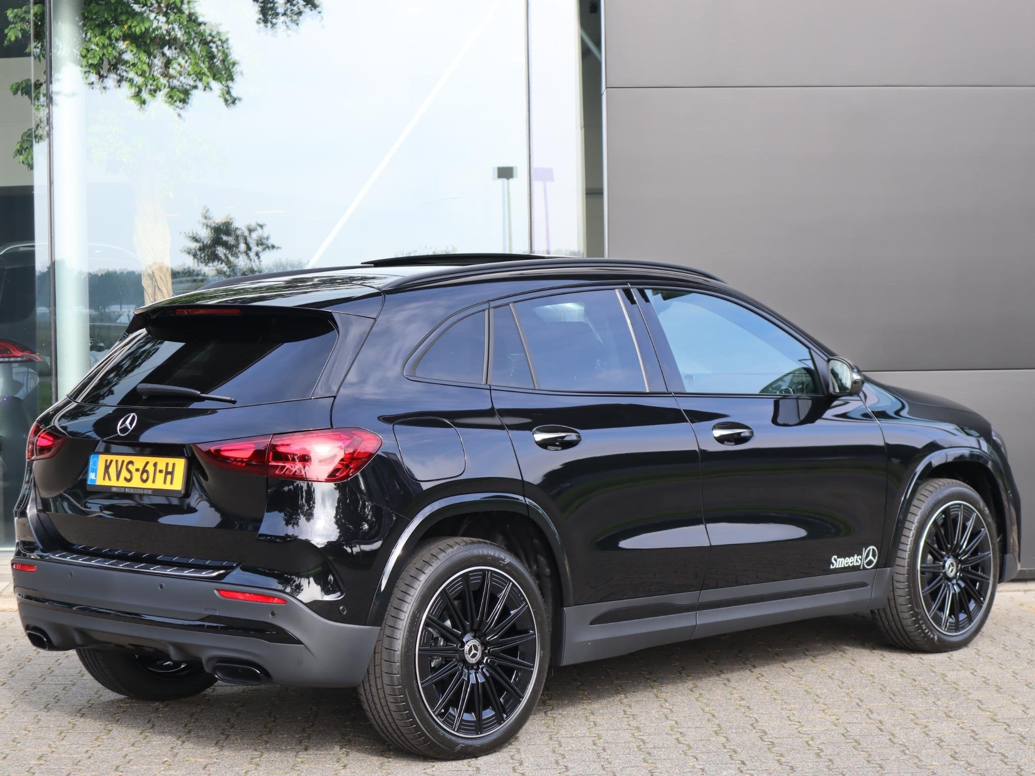 Mercedes-Benz GLA-klasse 250 e 140 Years Edition, Auto's, Dealer onderhouden, Stof, 1800 kg, 4 cilinders