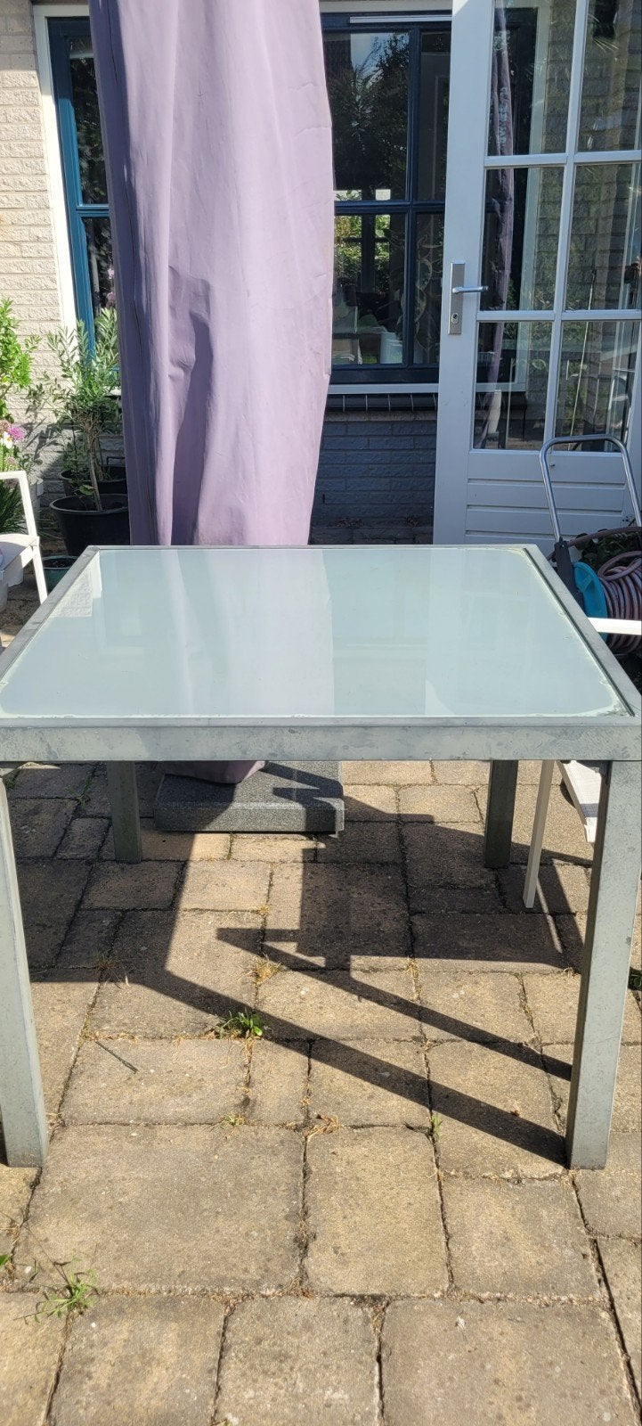 Tuin/Balkontafel met glazen blad, Ophalen, Gebruikt, Vierkant, Metaal
