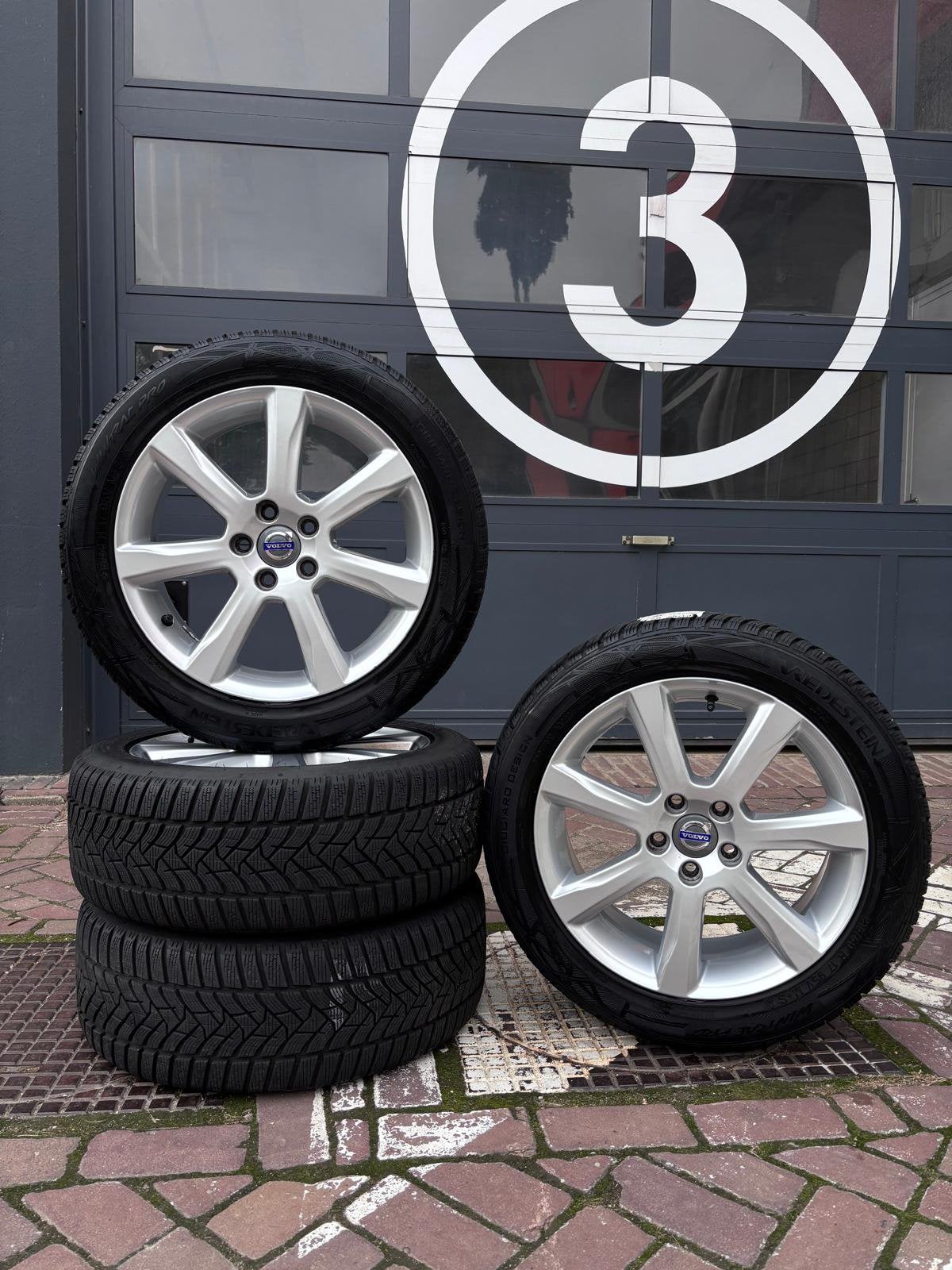 ️ ❄️ 17” Volvo V60 / S60 “Pallene” velgen winter, Auto-onderdelen, Ophalen, Banden en Velgen, 17 inch, Winterbanden