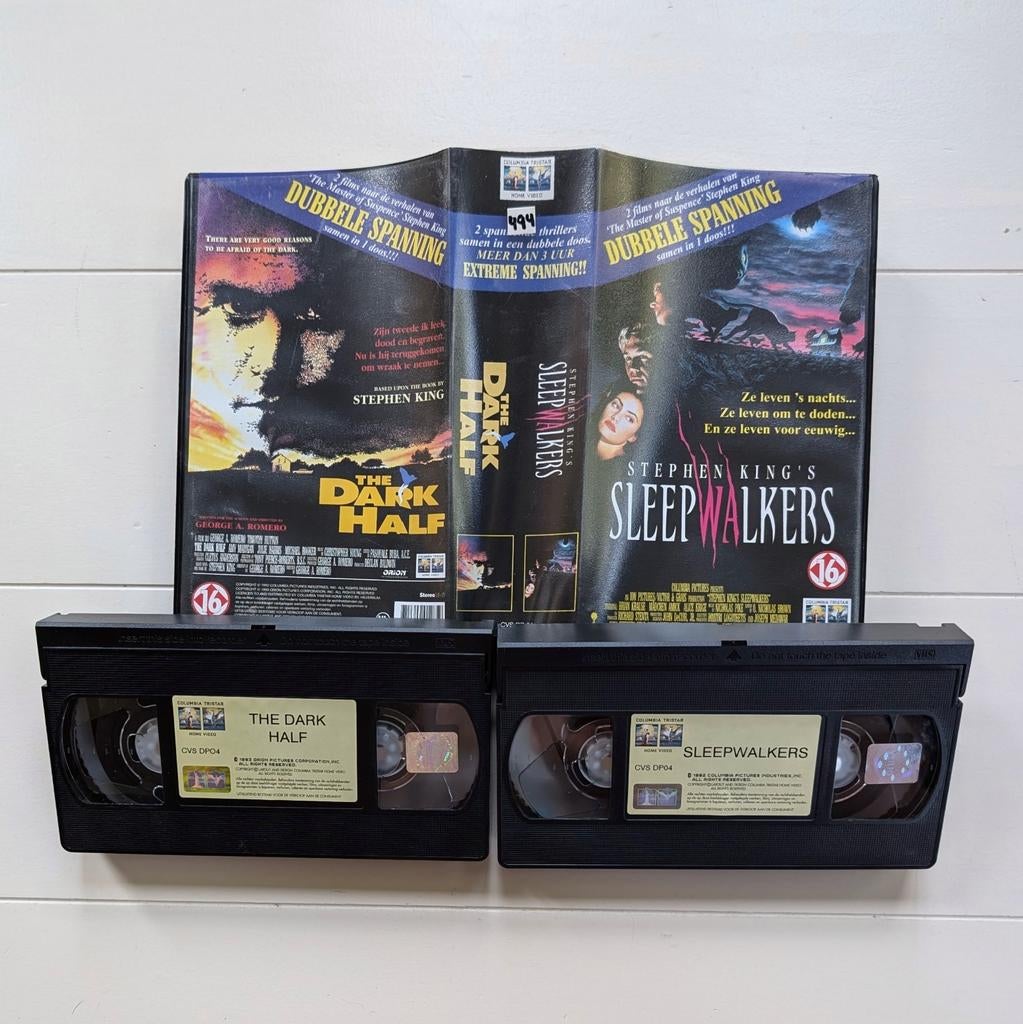 Stephen King VHS 2 x Video Box, Sleepwalkers, The Dark Half, Vanaf 16 jaar, Ophalen of Verzenden, Zo goed als nieuw, Horror